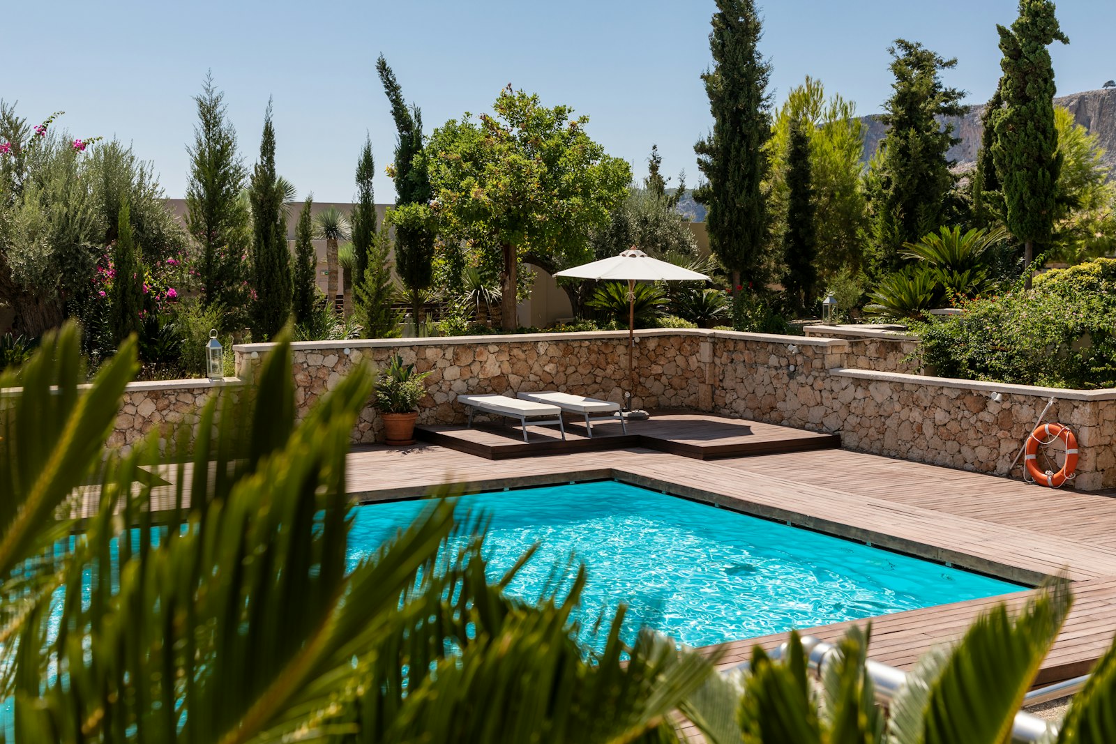 Pool Builder — Fresno